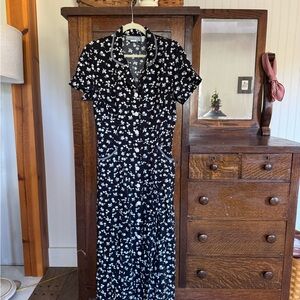 Vintage Floral Black and White Midi Dress